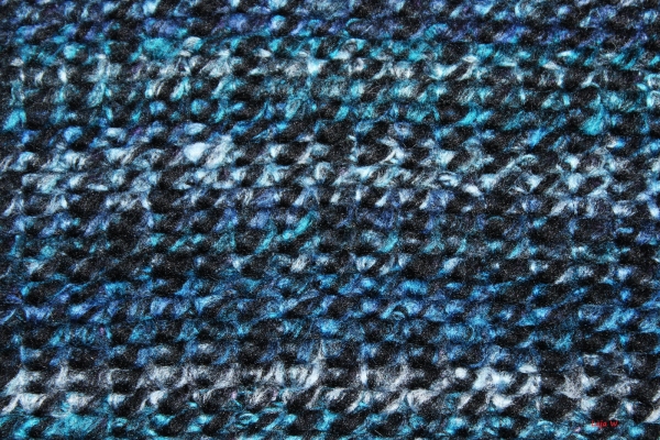 Strickstoff "Cortina" schwarz/blau (10 cm)