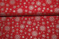Preview: Baumwolle "Schneeflockenzauber" rot (10 cm)